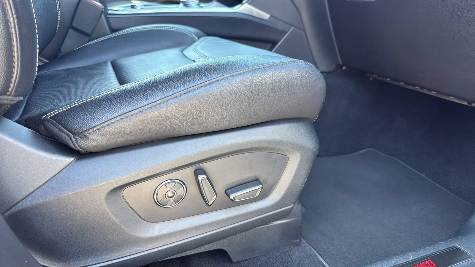 Certified 2020 Ford Explorer ST w/ ST Street Pack AWD/4WD image 24