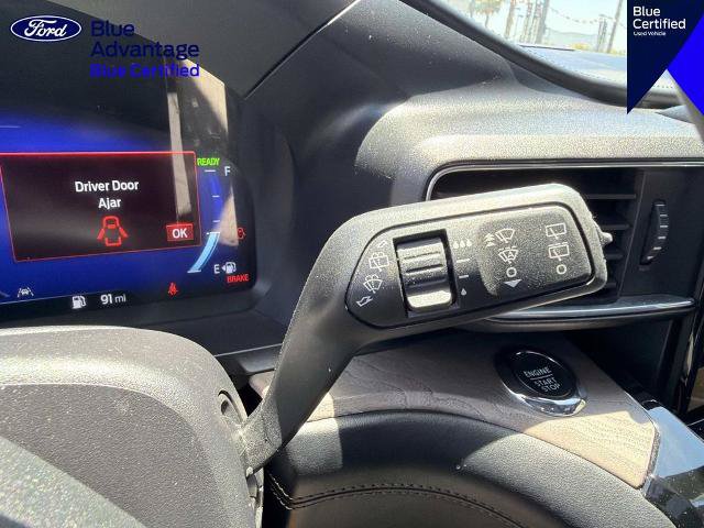Certified 2023 Ford Explorer Platinum w/ Technology Package AWD/4WD image 23