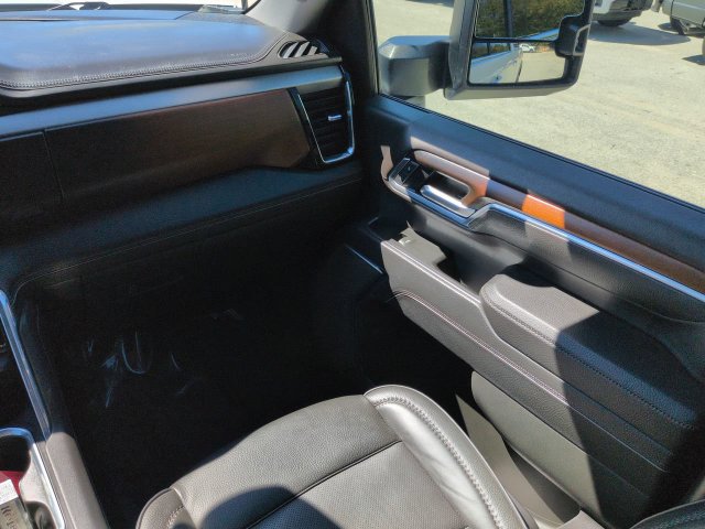 Used 2025 GMC Sierra 2500 Denali w/ Denali Reserve Package AWD/4WD image 21