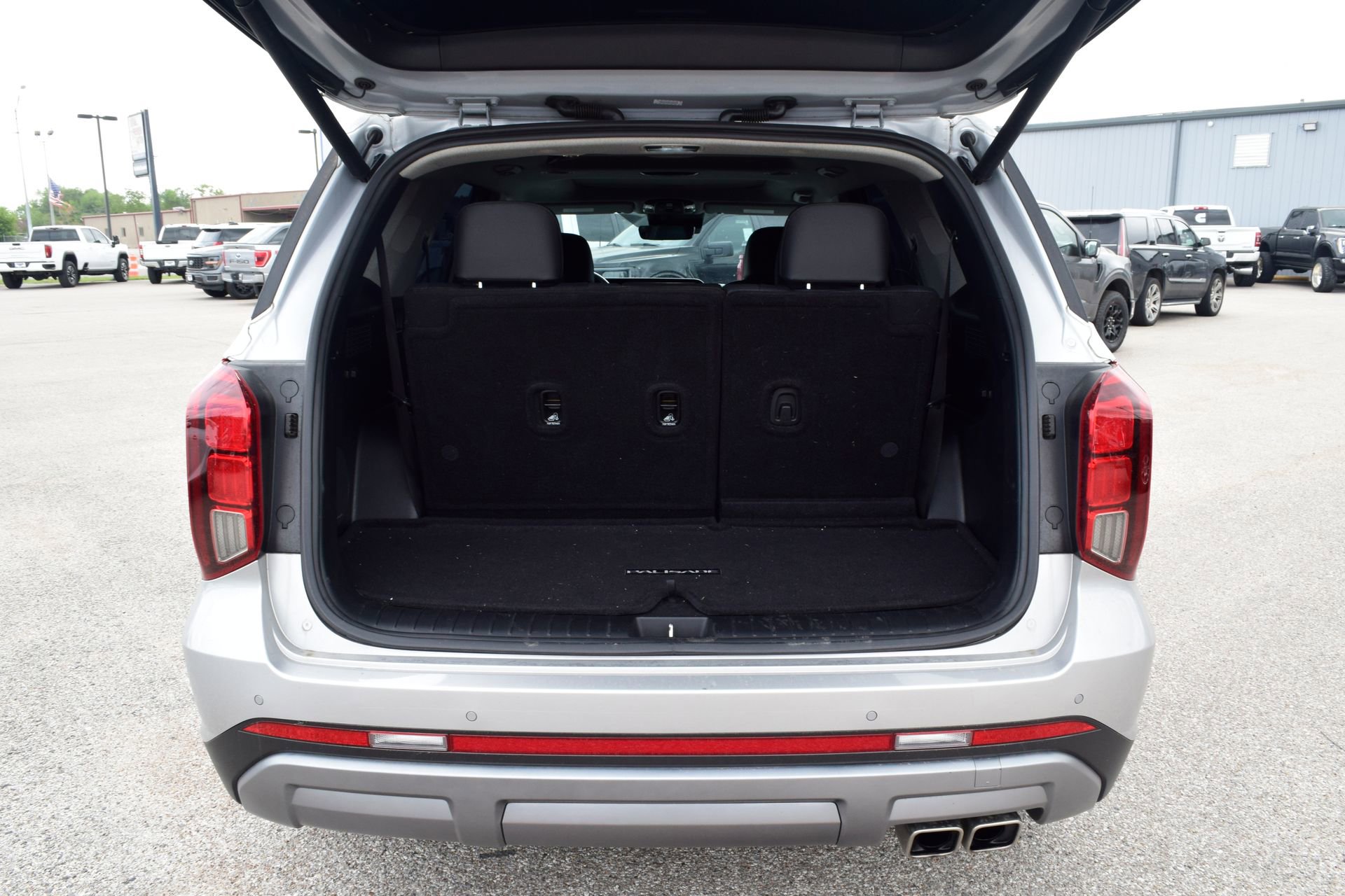 Used 2023 Hyundai Palisade Limited FWD image 22