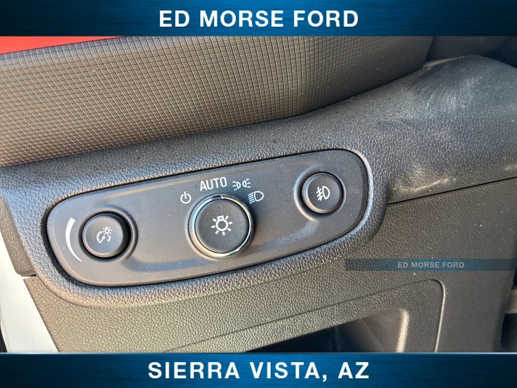 Used 2023 Chevrolet TrailBlazer RS w/ Sun and Liftgate Package FWD image 24