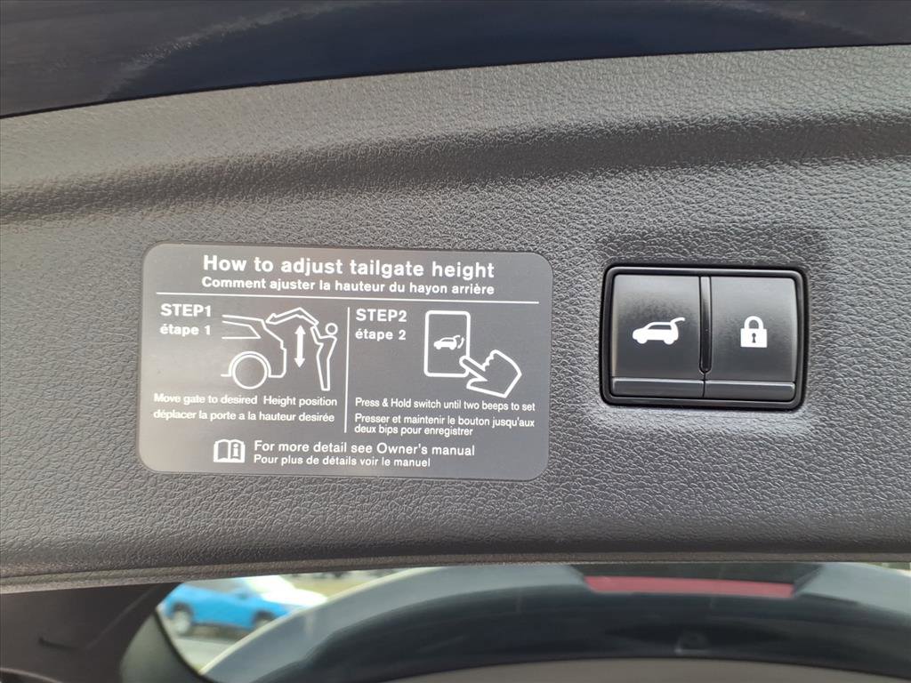 Used 2023 INFINITI QX50 Luxe image 18