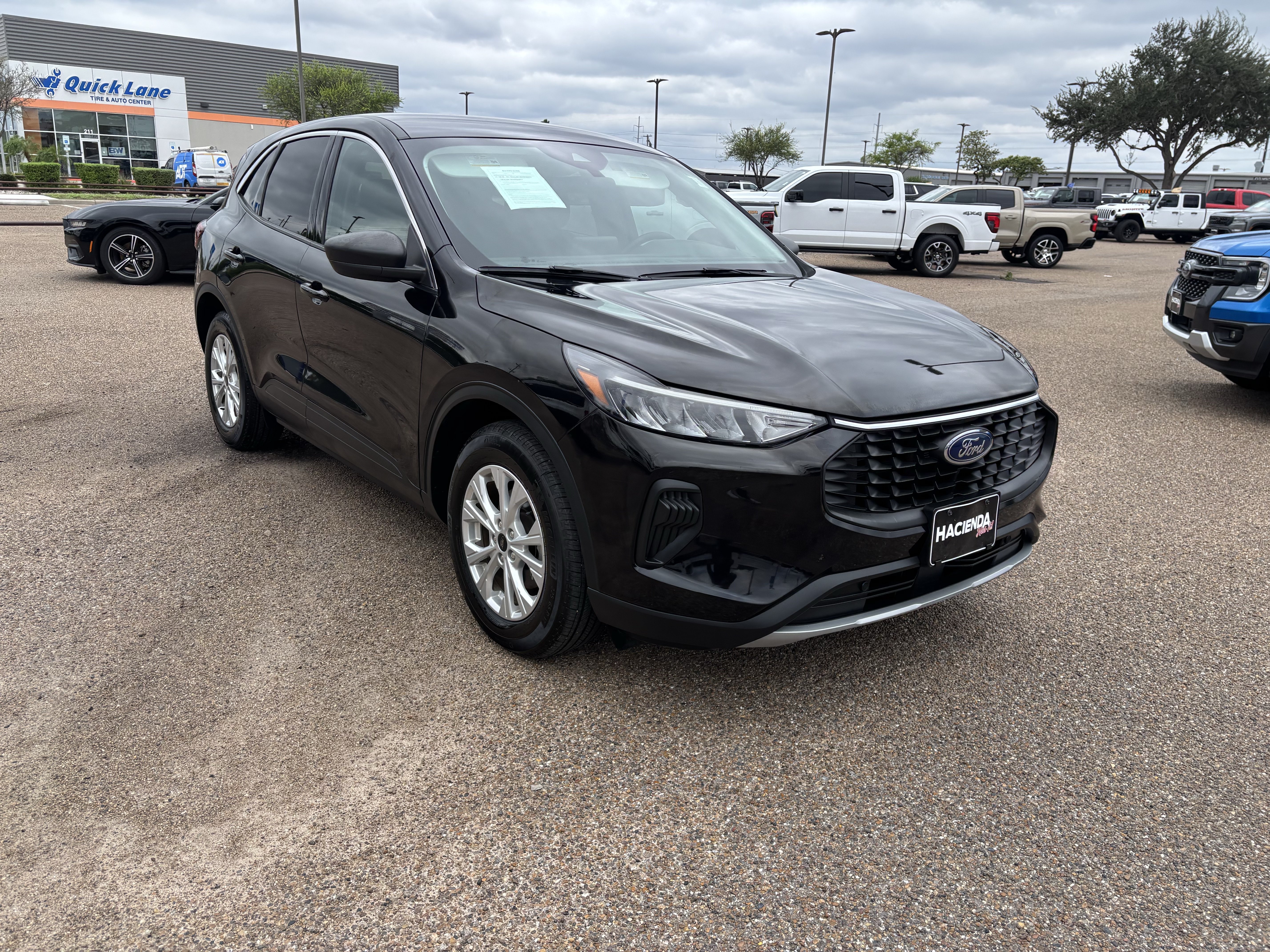 Certified 2024 Ford Escape Active FWD image 5