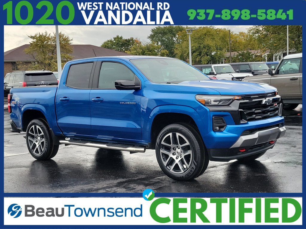 Used 2023 Chevrolet Colorado Z71 w/ Z71 Convenience Package 2