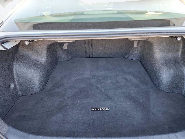 Used 2025 Nissan Altima 2.5 SV FWD image 24