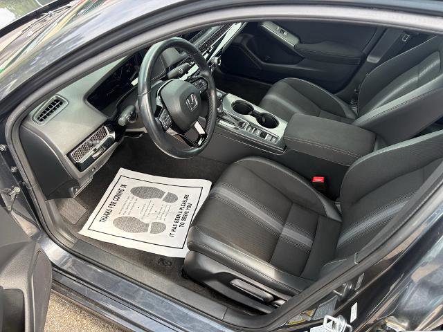 Used 2023 Honda Civic Sport image 11