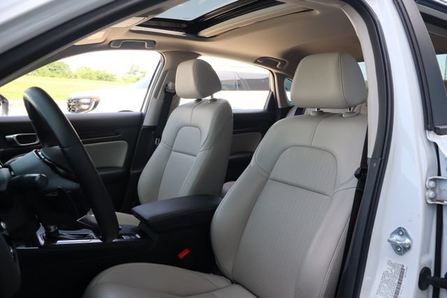 Used 2023 Honda Civic Touring image 11