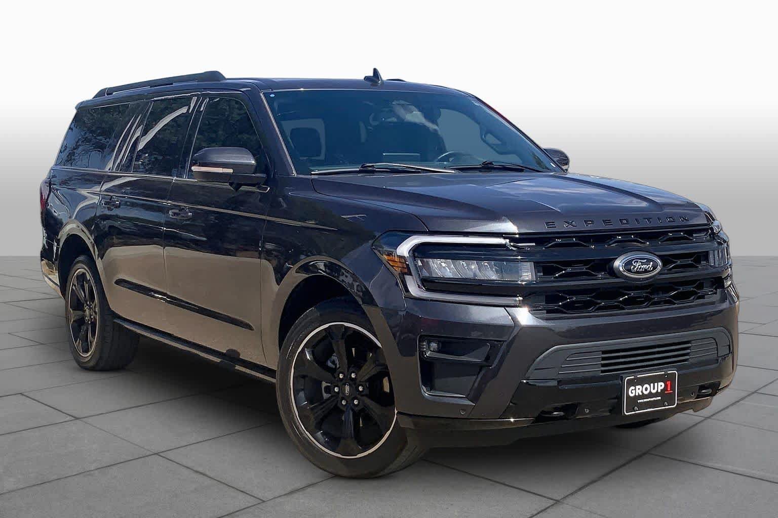 Certified 2024 Ford Expedition Max Limited AWD/4WD image 3