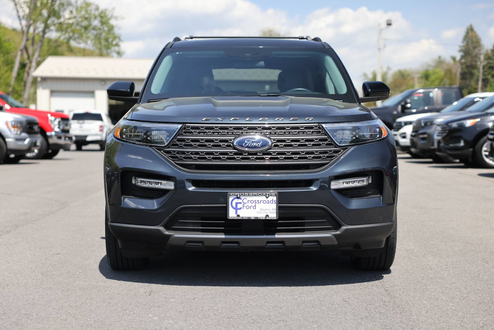 Certified 2023 Ford Explorer XLT w/ Equipment Group 202A AWD/4WD image 2
