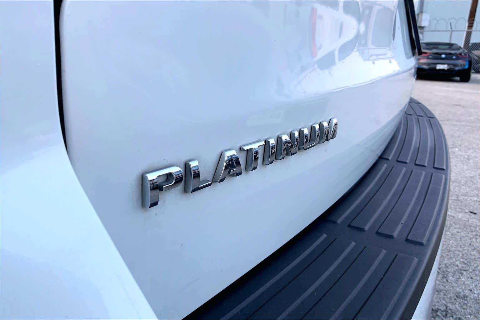 Certified 2023 Ford Expedition Max Platinum RWD image 19