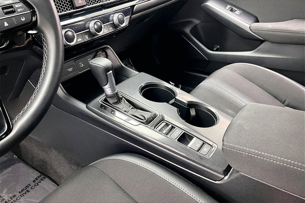 Used 2025 Honda Civic Sport image 15