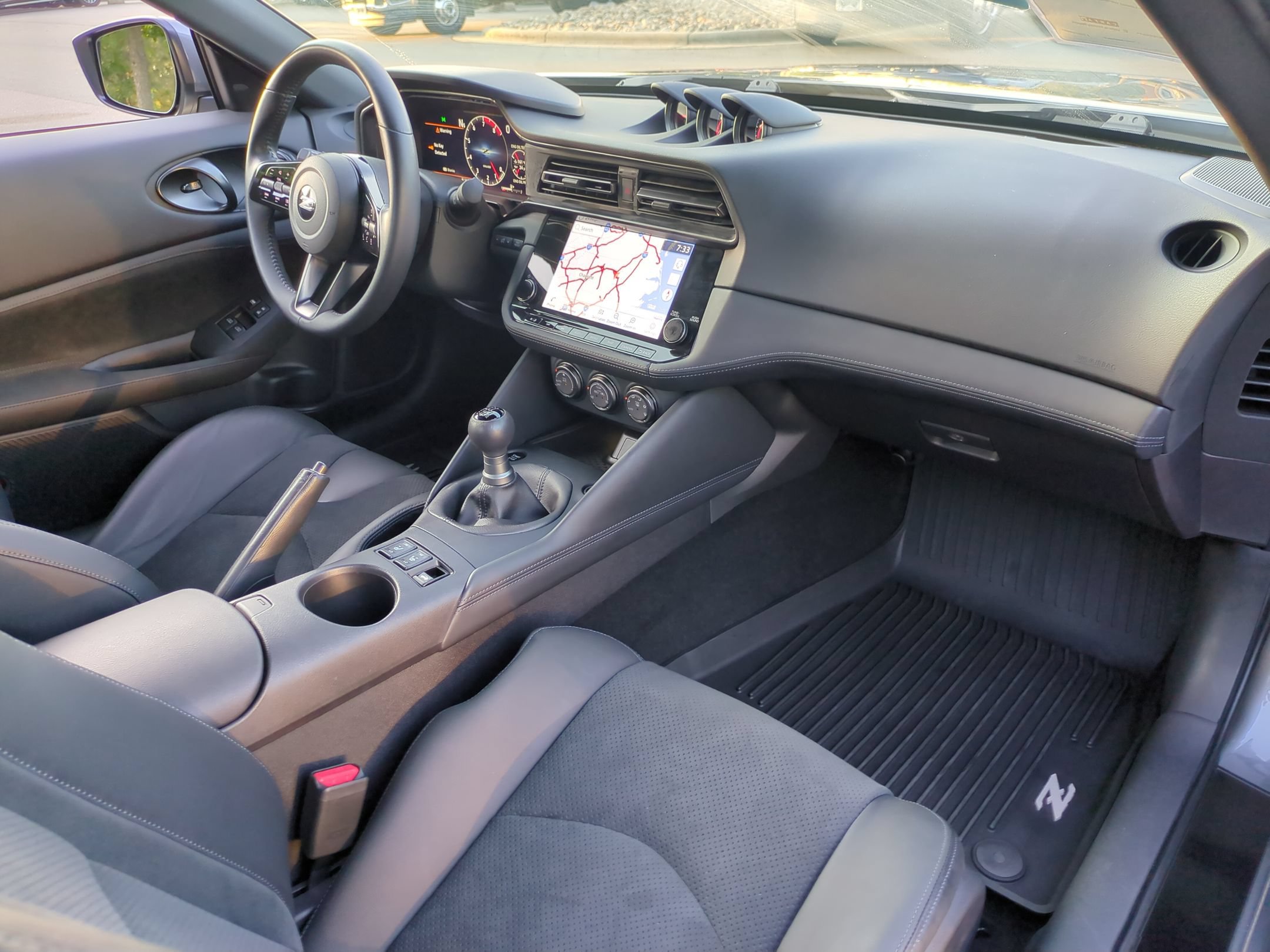 Used 2025 Nissan Z Performance w/ Floor Mat Package RWD image 33