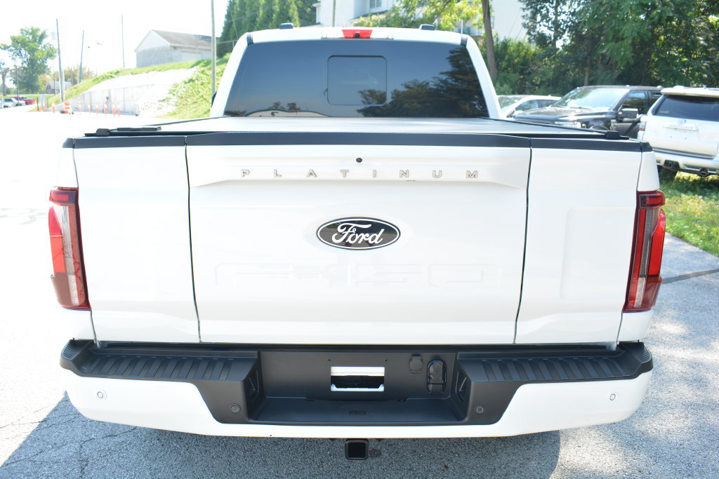 Certified 2025 Ford F150 Platinum w/ FX4 Off-Road Package AWD/4WD image 6