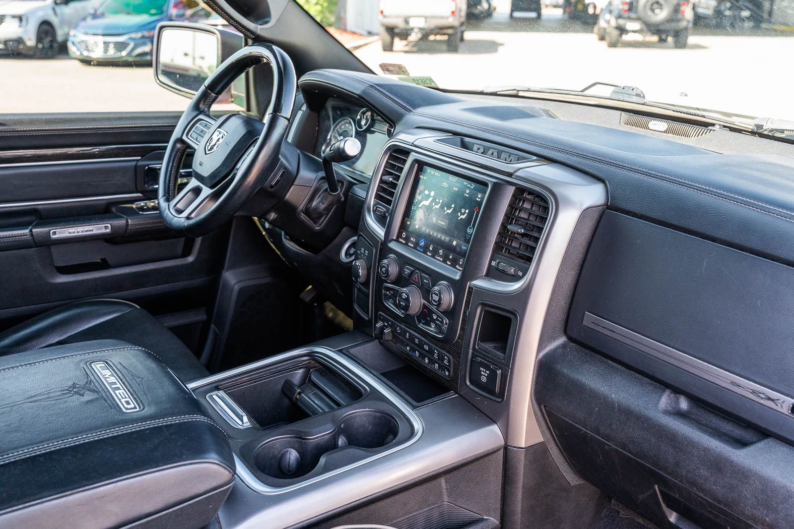 Used 2018 RAM 2500 Limited AWD/4WD image 13