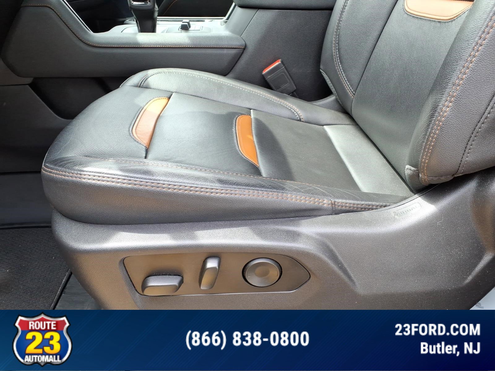 Used 2023 GMC Sierra 1500 AT4 w/ AT4 Premium Package AWD/4WD image 15