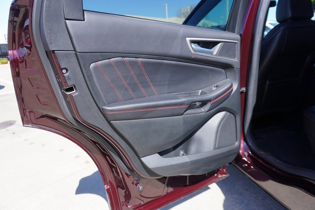 Certified 2023 Ford Edge ST-Line image 20