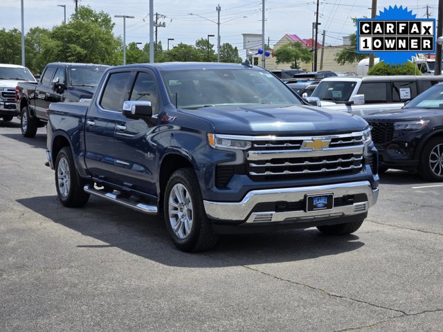 Used 2024 Chevrolet Silverado 1500 LTZ w/ LTZ Premium Texas Edition AWD/4WD image 3
