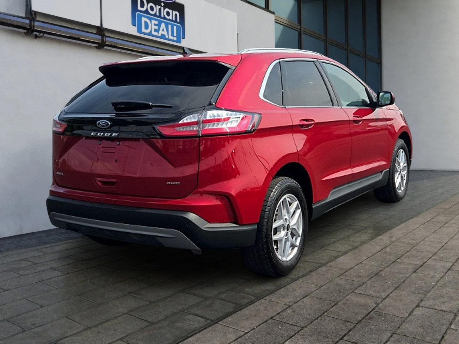 Certified 2024 Ford Edge SEL w/ Convenience Package AWD/4WD image 3