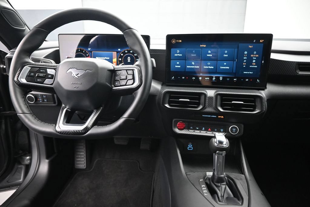 Certified 2025 Ford Mustang Coupe RWD image 19