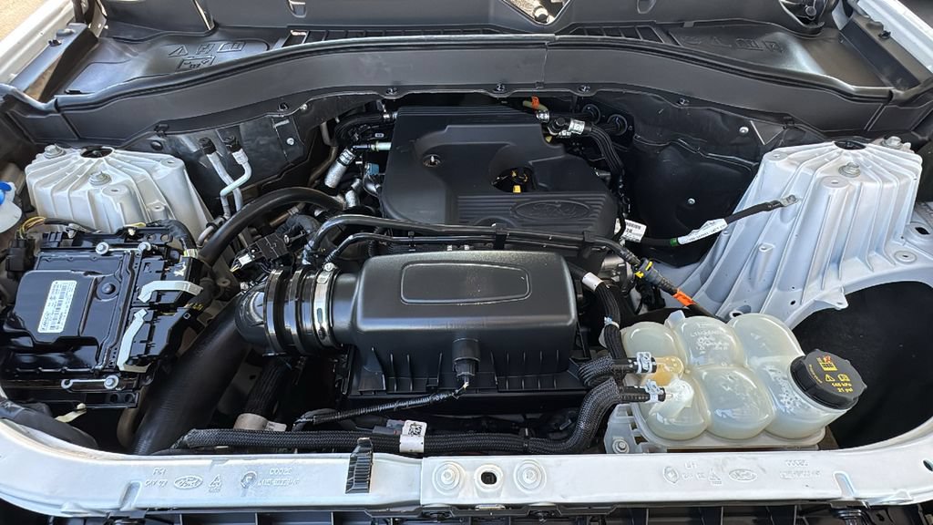 Certified 2020 Ford Explorer XLT RWD image 26