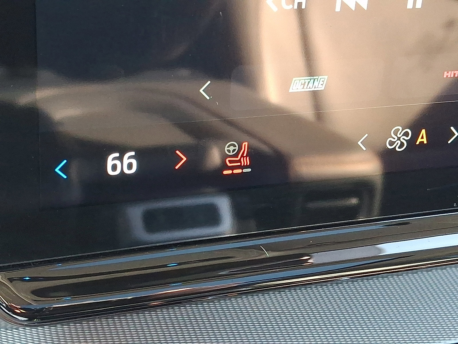 Certified 2025 Ford Expedition Active image 29