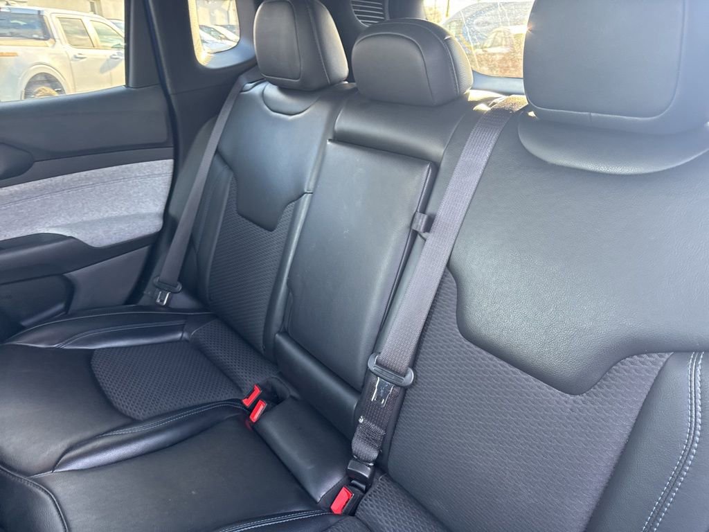 Used 2023 Jeep Compass Latitude w/ Convenience Group image 38