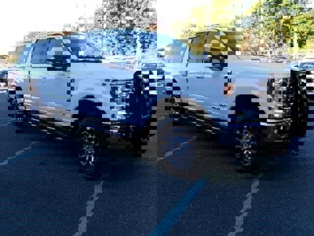 Certified 2020 Ford F250 Lariat image 2