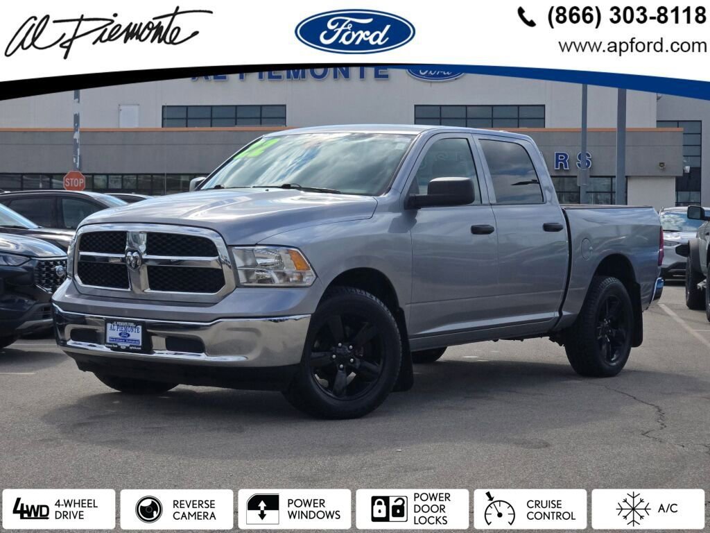Used 2022 RAM 1500 Classic SLT image 1