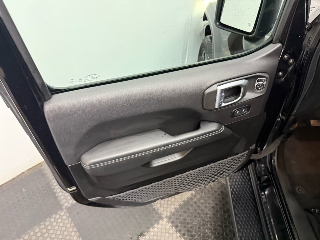 Used 2023 Jeep Wrangler Unlimited Sahara w/ Cold Weather Group image 22