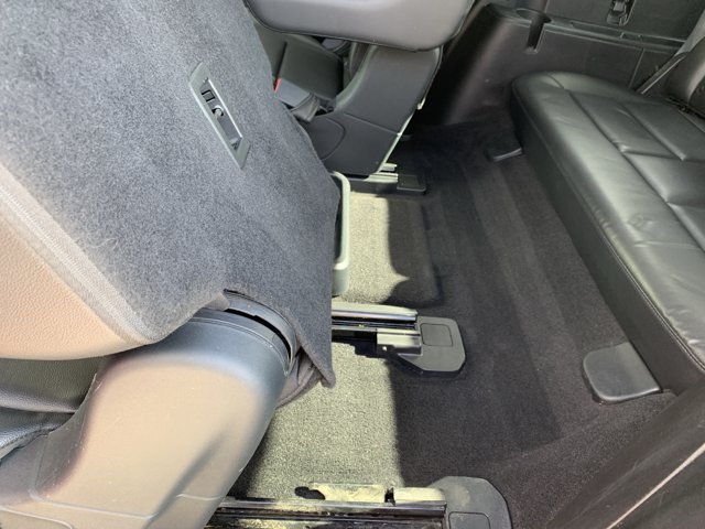 Certified 2021 Ford Explorer XLT w/ Equipment Group 202A AWD/4WD image 21