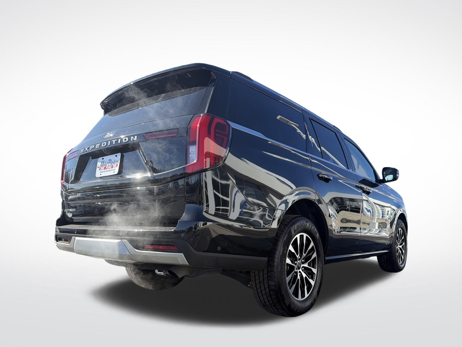 Certified 2025 Ford Expedition Platinum image 5