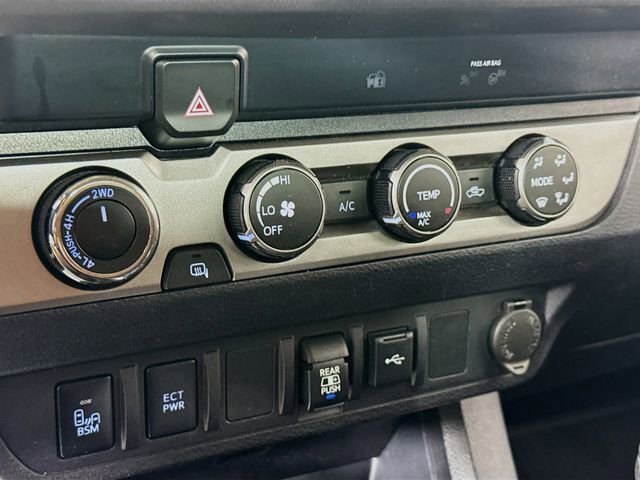 Used 2020 Toyota Tacoma SR5 image 14