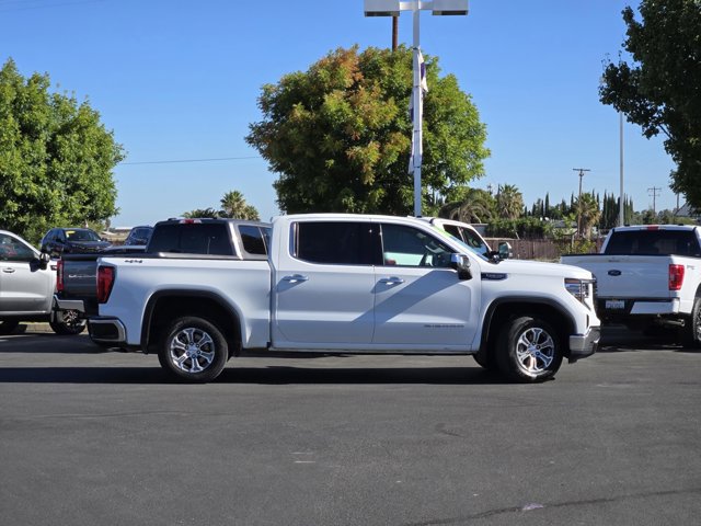 Used 2024 GMC Sierra 1500 SLT AWD/4WD image 3