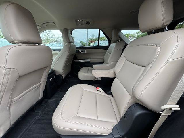 Certified 2023 Ford Explorer XLT w/ Equipment Group 202A AWD/4WD image 10