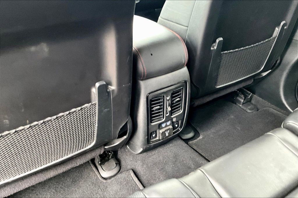 Used 2023 Dodge Durango GT AWD/4WD image 33