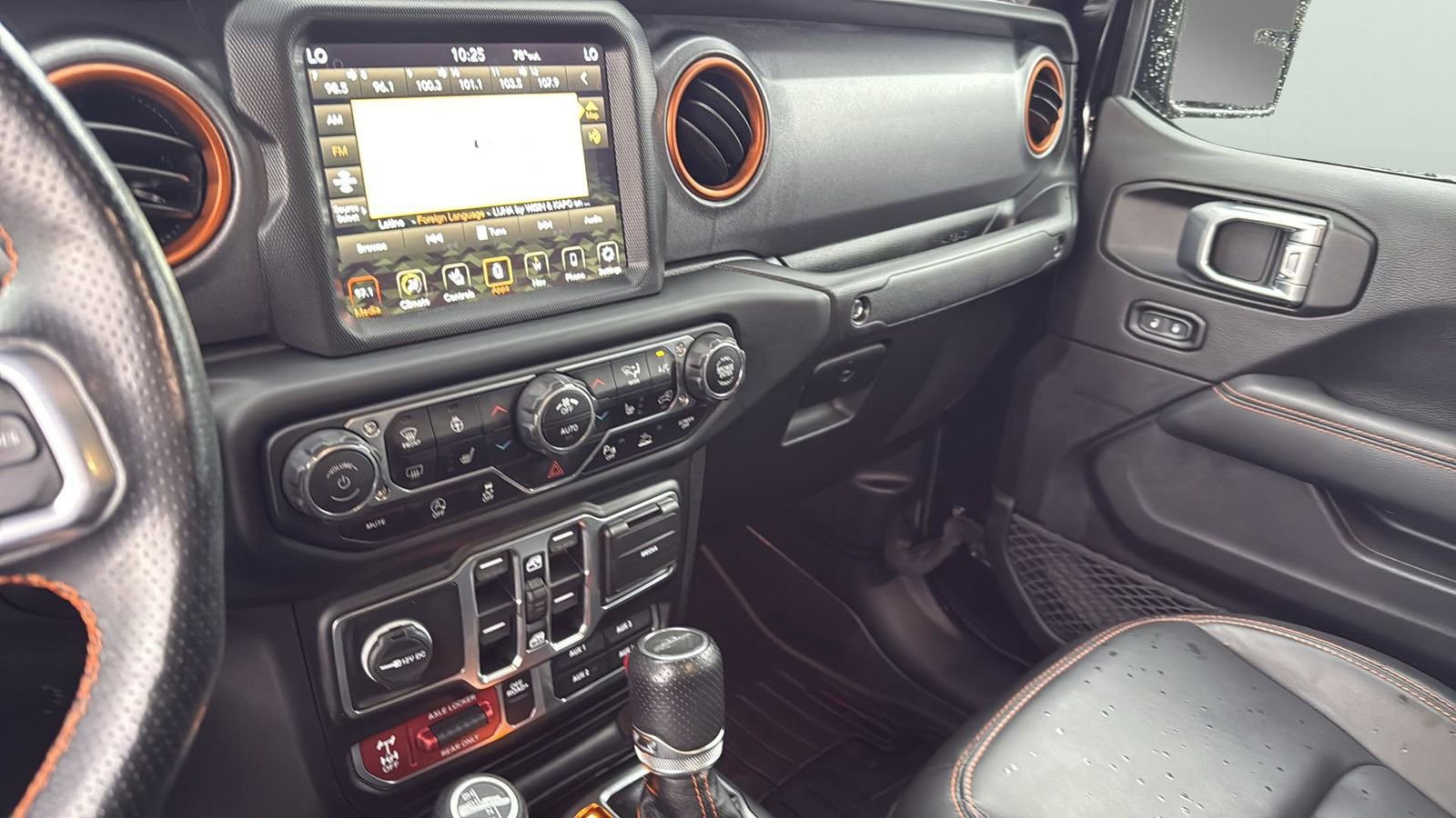 Used 2021 Jeep Gladiator Mojave image 20