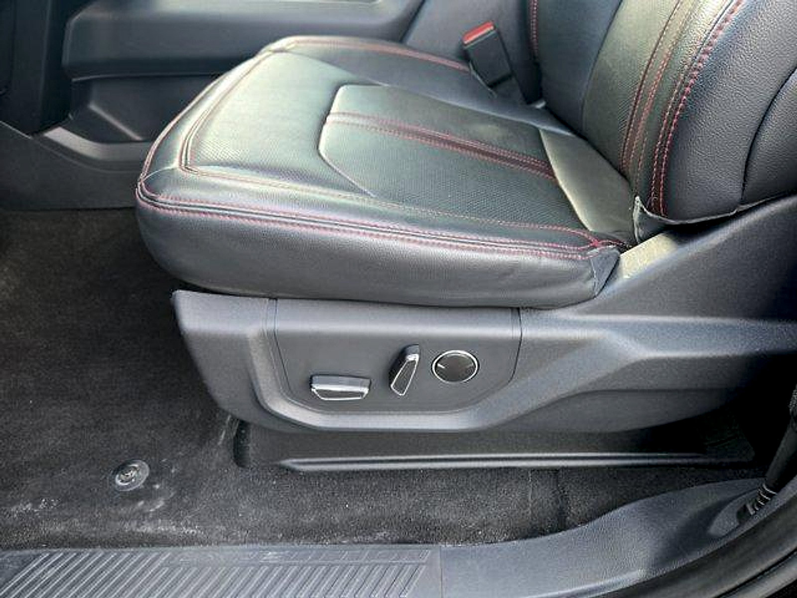 Certified 2023 Ford Expedition Max Limited AWD/4WD image 12