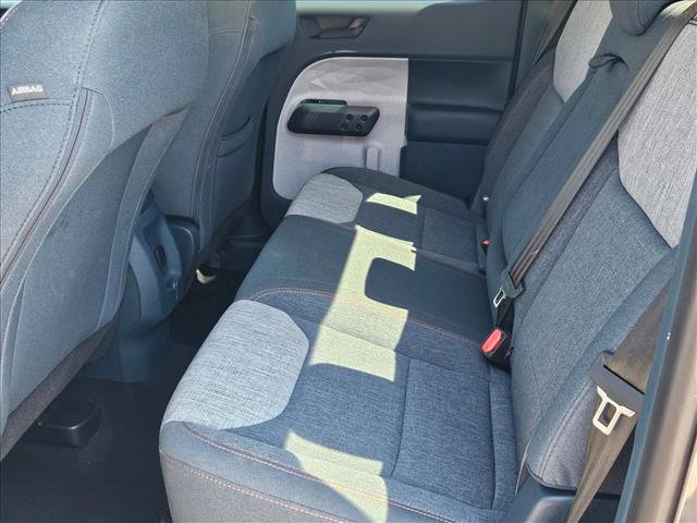 Certified 2022 Ford Maverick XLT FWD image 18