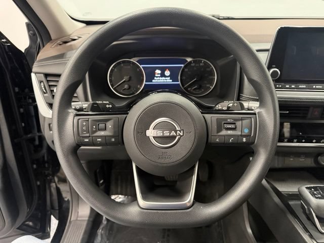 Used 2023 Nissan Rogue SV AWD/4WD image 22