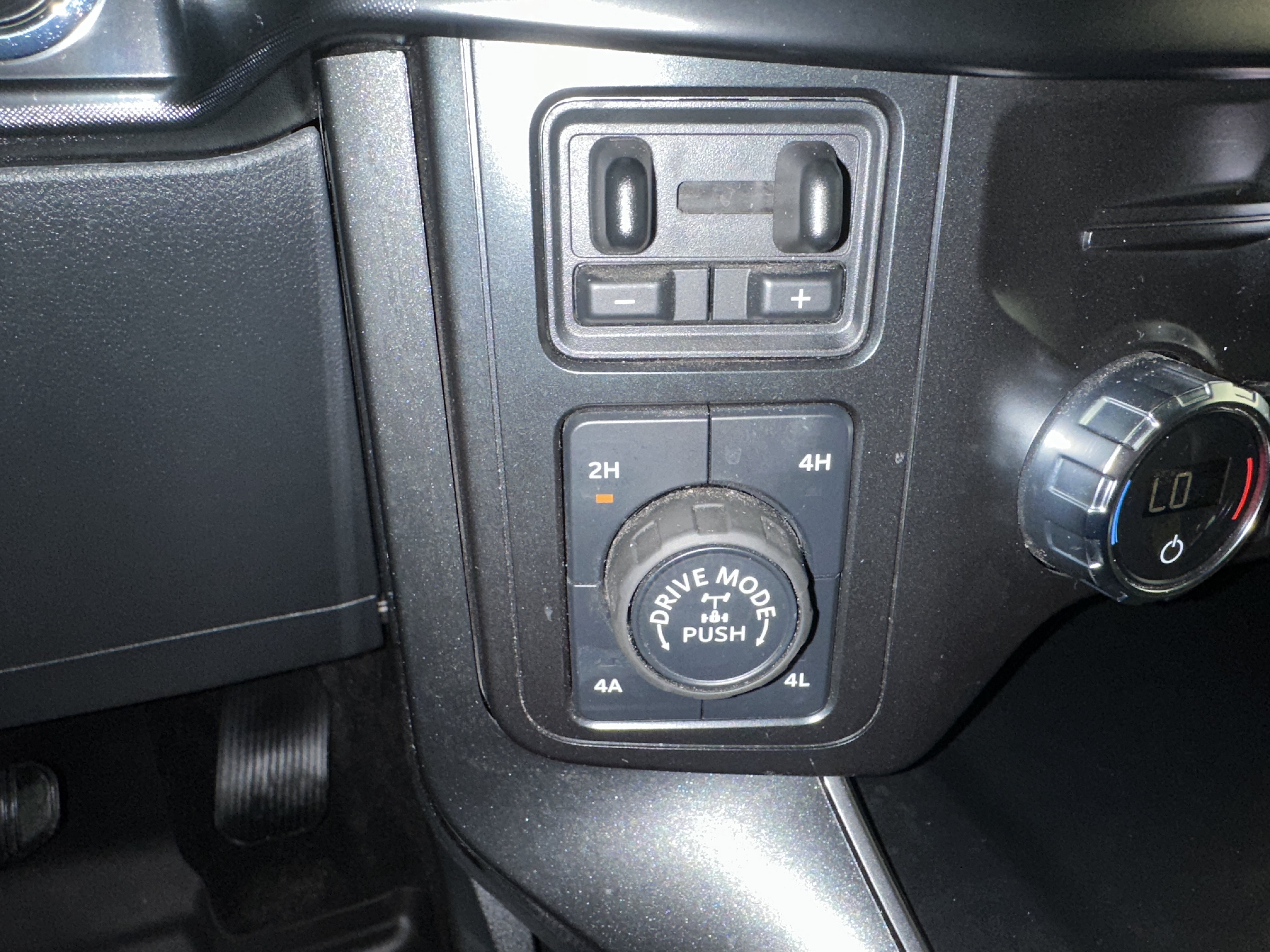 Certified 2021 Ford F150 Tremor w/ Equipment Group 402A High AWD/4WD image 21