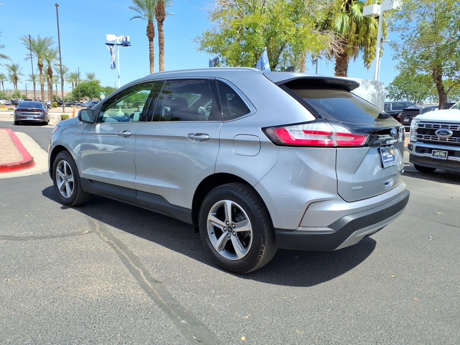 Certified 2023 Ford Edge SEL w/ Convenience Package AWD/4WD image 6