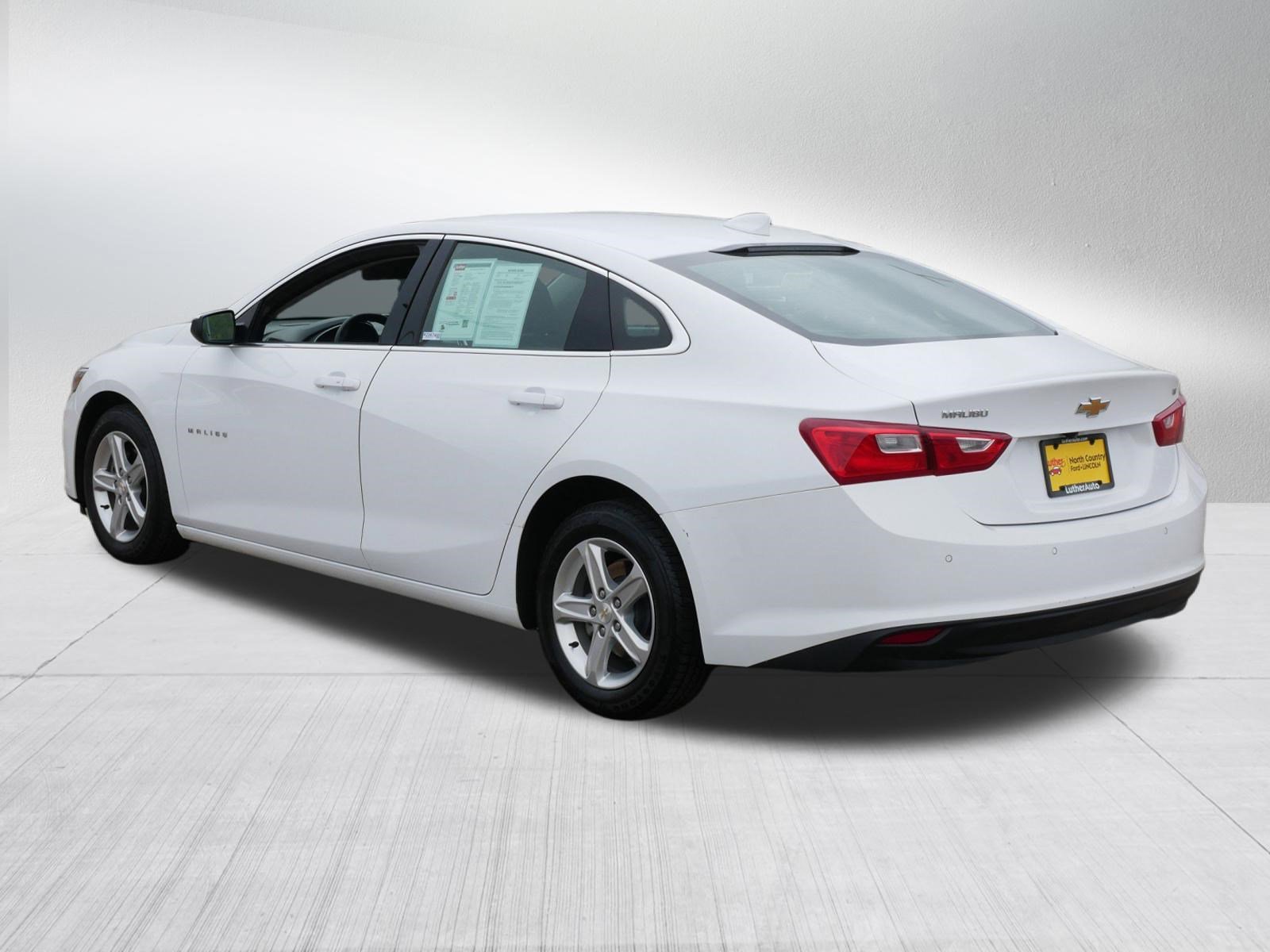 Used 2024 Chevrolet Malibu LT FWD image 5