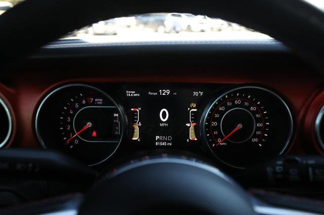 Used 2018 Jeep Wrangler Unlimited Rubicon w/ Dual Top Group AWD/4WD image 29