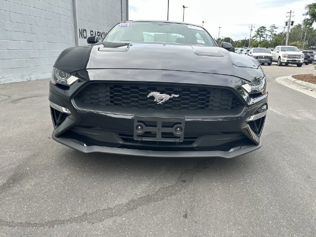 Certified 2018 Ford Mustang Premium w/ Ecoboost Performance Package RWD image 9