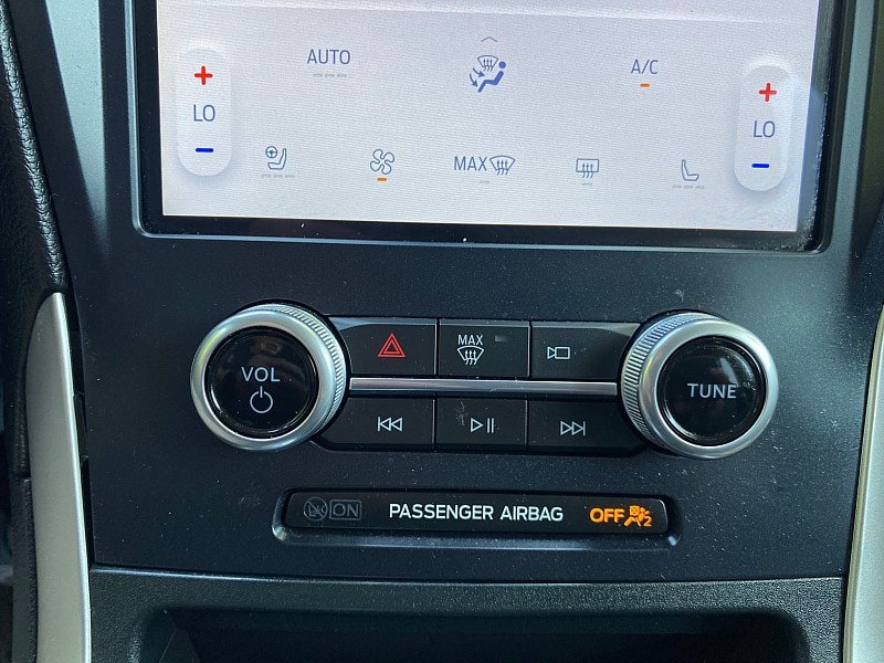Certified 2022 Ford Edge SEL w/ Convenience Package AWD/4WD image 47