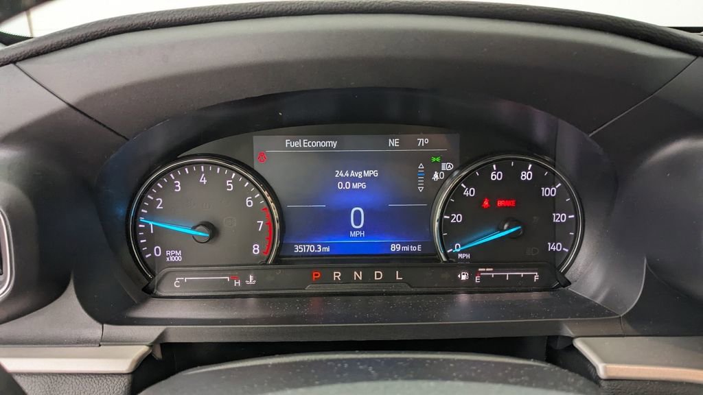 Certified 2022 Ford Explorer XLT w/ Equipment Group 202A image 23