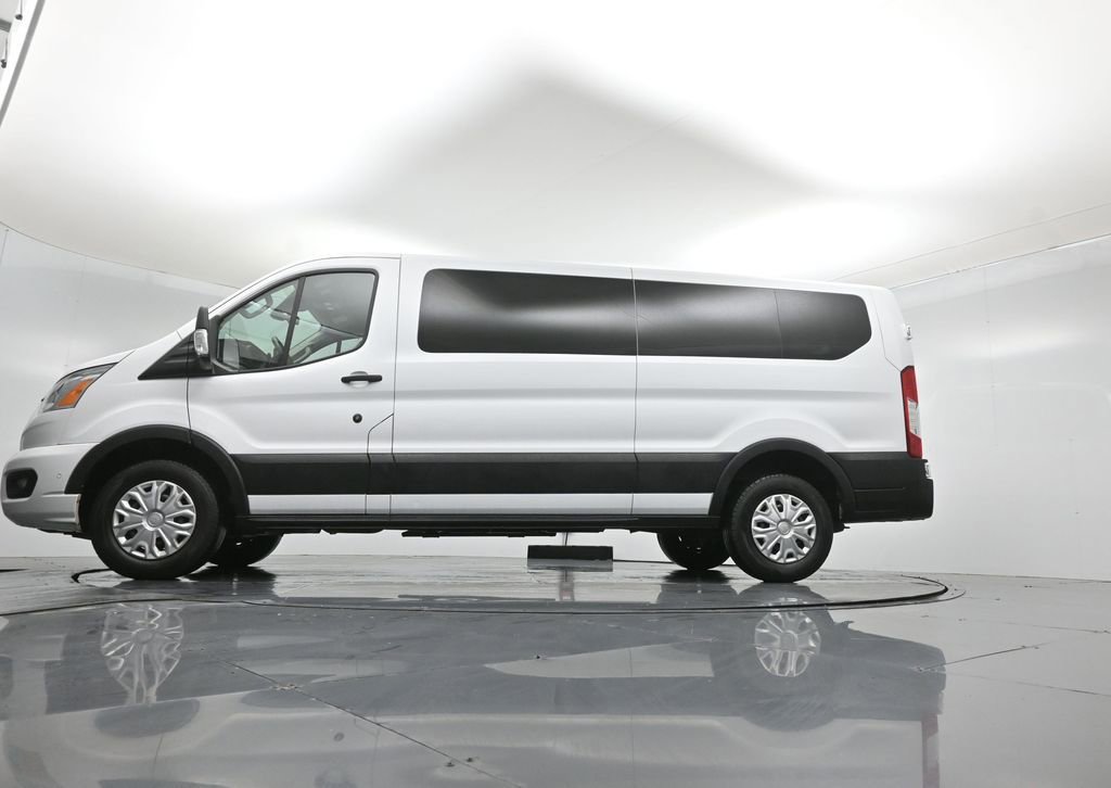 Certified 2022 Ford Transit 350 XLT RWD image 8