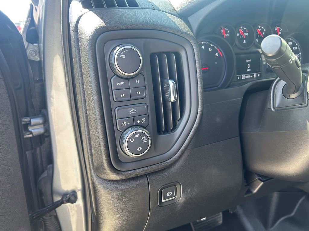 Used 2021 Chevrolet Silverado 1500 Custom Trail Boss image 11