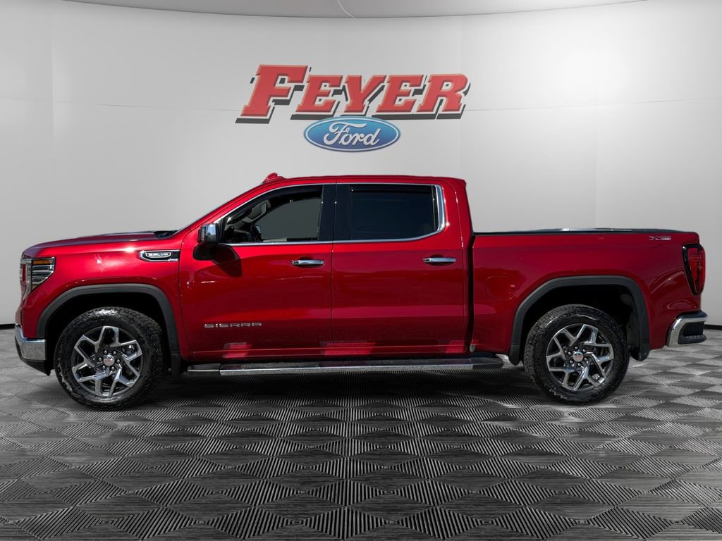 Used 2025 GMC Sierra 1500 SLT w/ SLT Premium Package image 2