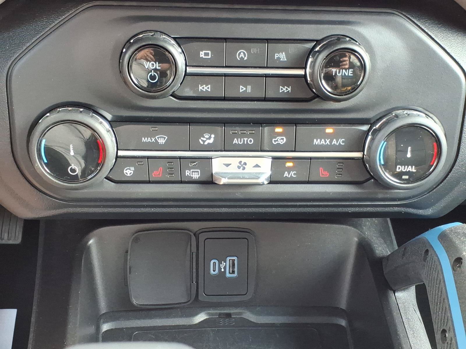 Certified 2022 Ford Bronco Wildtrak AWD/4WD image 21
